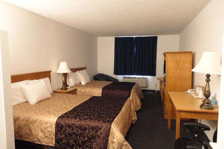 Room 27 of 35
