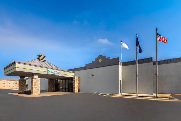 Wyndham Garden Romulus Detroit Metro Airport