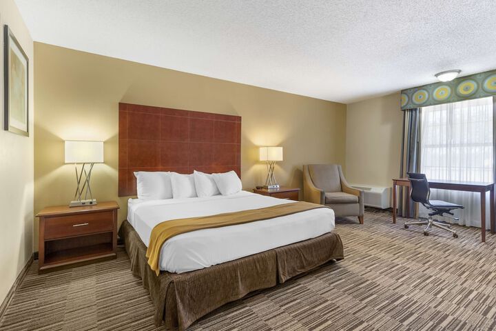 Best Western Sunday House Inn