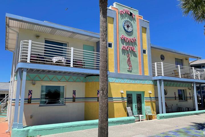 Magic Beach Motel