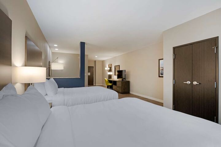 Room 14 of 34