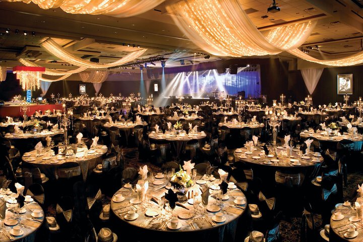 Silver Legacy Reno- a Caesars Rewards Destination