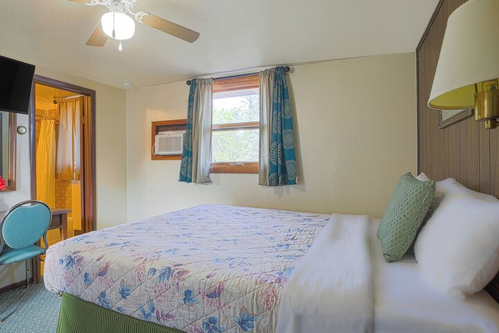 Room 14 of 48
