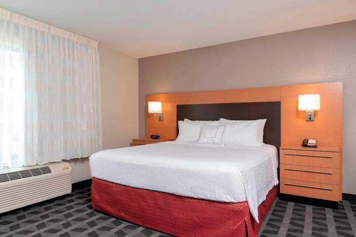 Room 21 of 31