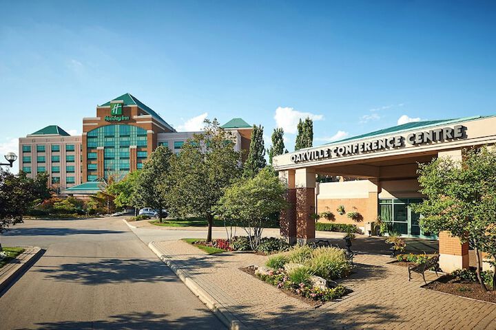 Holiday Inn Hotel & Suites Oakville at Bronte by IHG