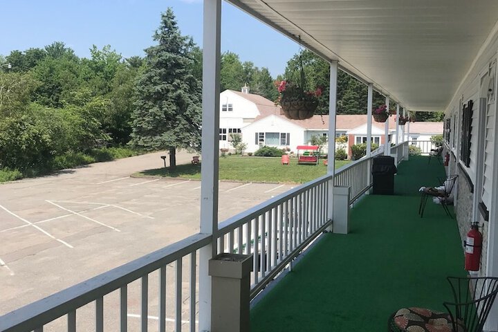 Hotel 2 of 35