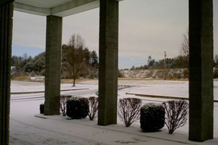Campton Parkway Inn