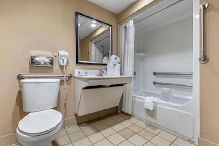 Comfort Inn & Suites Asheboro East