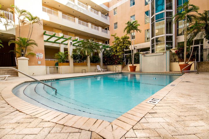 Pool 4 of 38