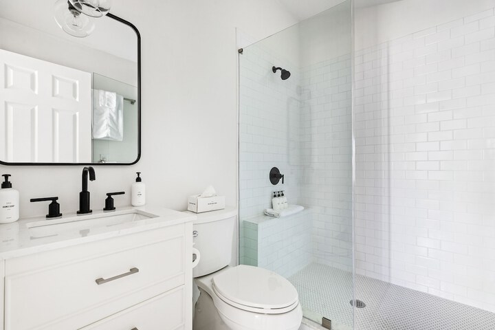 Island Cottage Inn - Adults Only