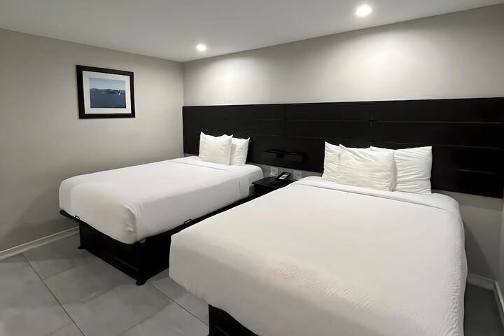 Room 27 of 30