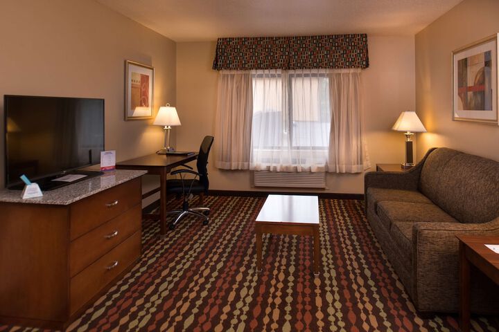 Room 68 of 82