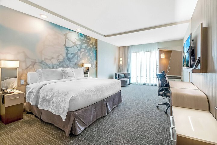 Room 16 of 23