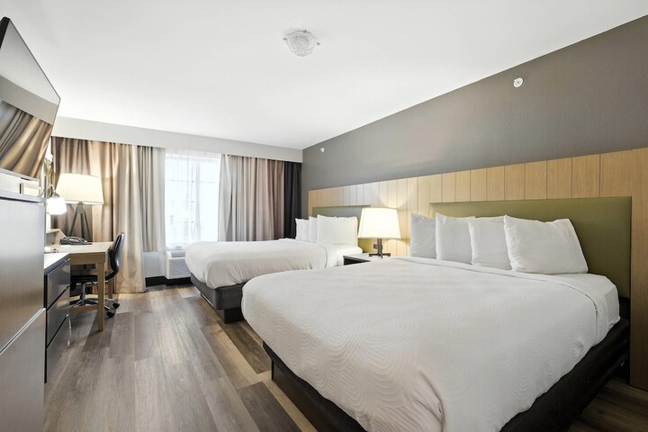 Country Inn & Suites by Radisson Merrillville, IN
