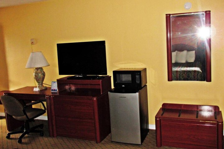 ECONOMY INN