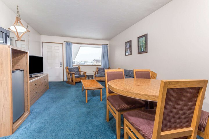 Knights Inn Boardman