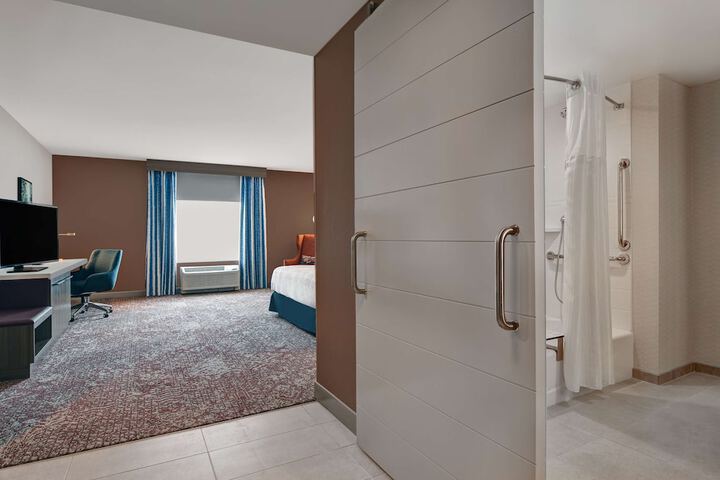 Room 30 of 50