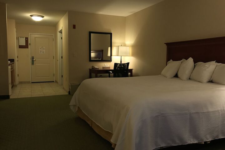 White River Inn and Suites