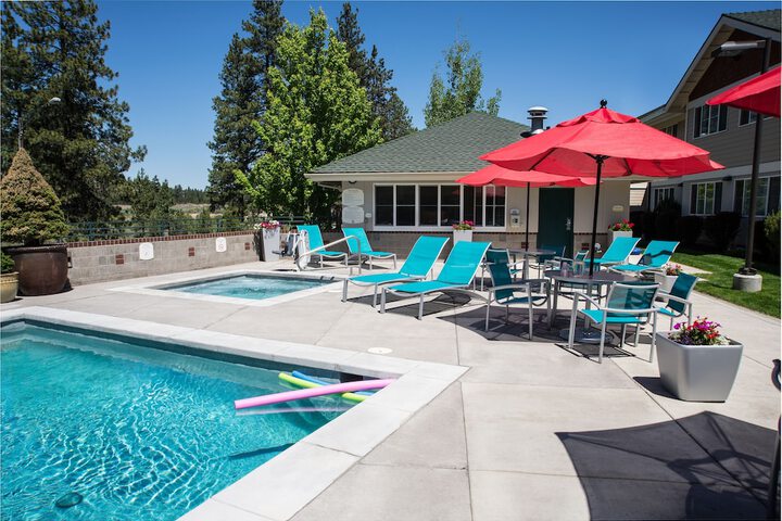 Pool 4 of 38
