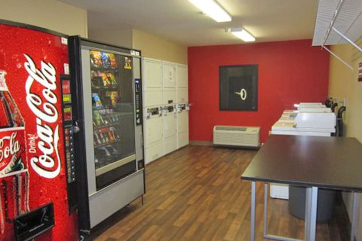 Room 18 of 22