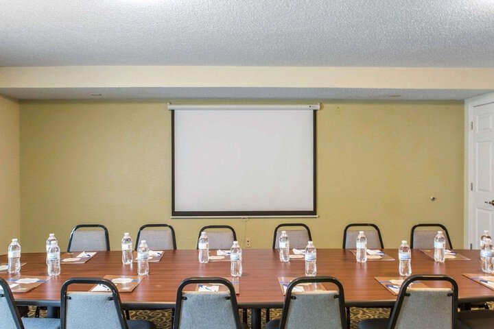 MainStay Suites Knoxville North I-75