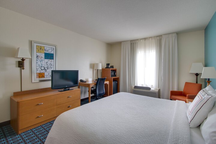 Room 18 of 36