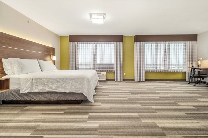 Room 293 of 348