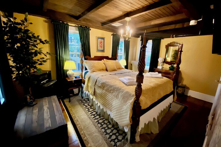 Room 44 of 56