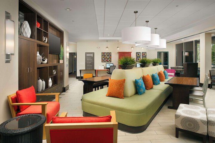 Hotel Interior 9 of 27