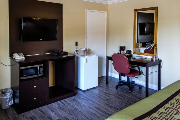 Room 60 of 90