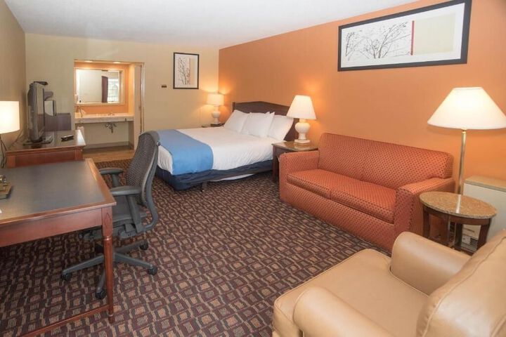 Room 31 of 37