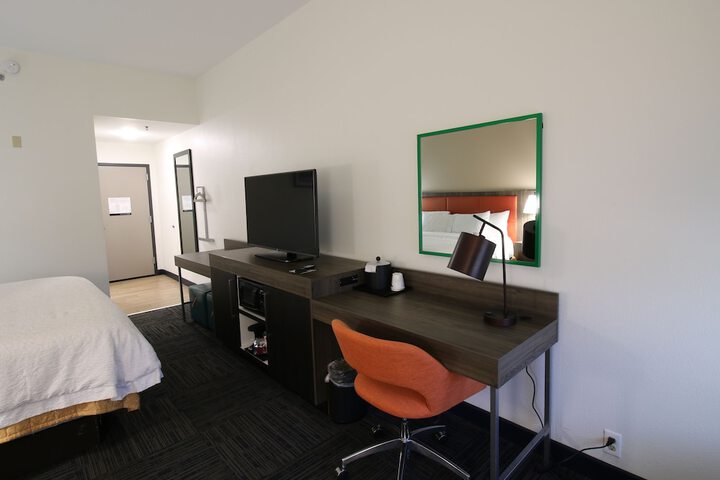 Room 35 of 44