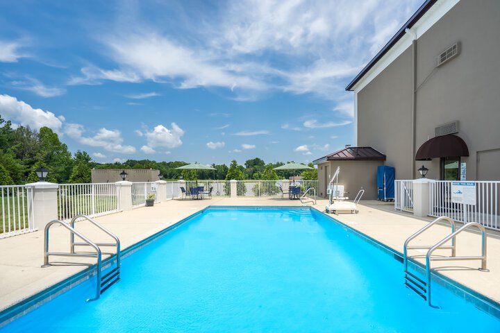 Pool 7 of 45
