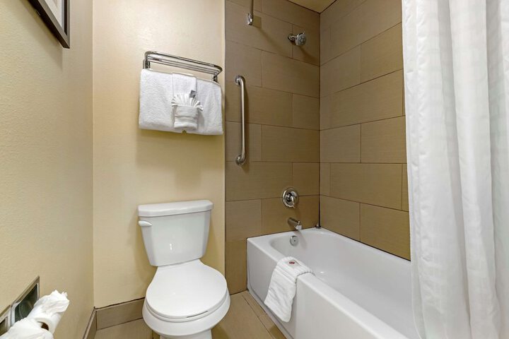 Room 15 of 49
