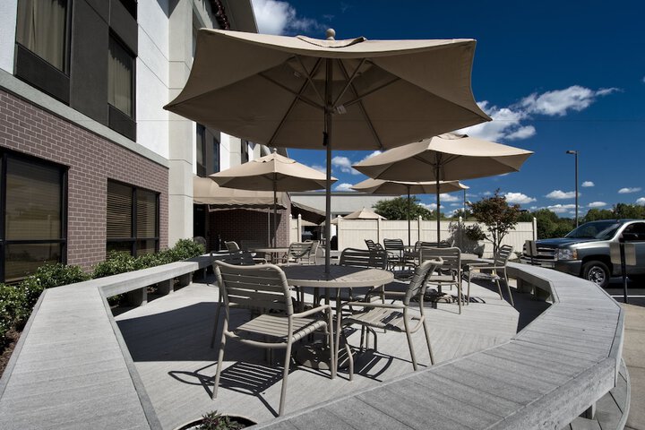 Terrace/Patio 41 of 43
