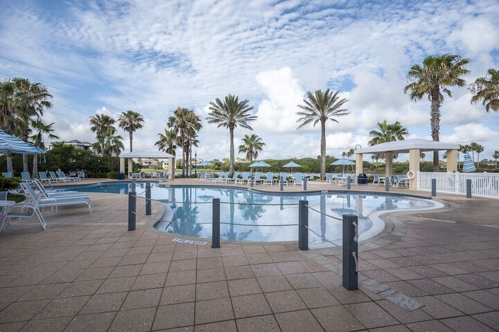 Pool 18 of 75
