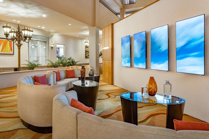 Hotel Interior 7 of 50