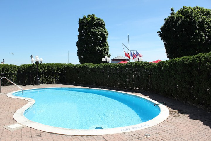 Pool 8 of 59