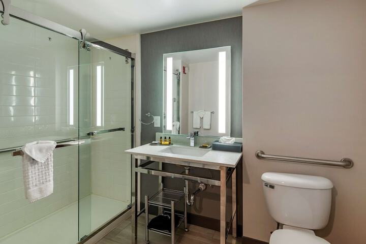 Best Western Plus Dalton Inn