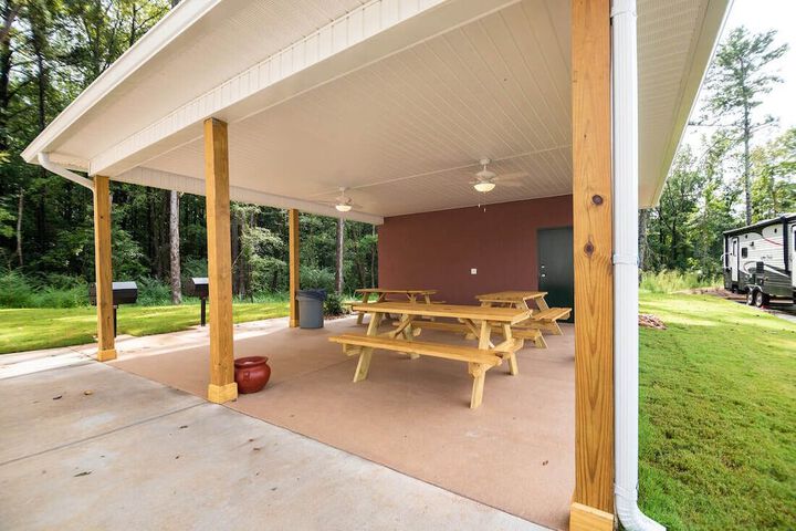 Property Grounds 27 of 27