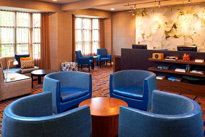 Hotel Interior 7 of 33