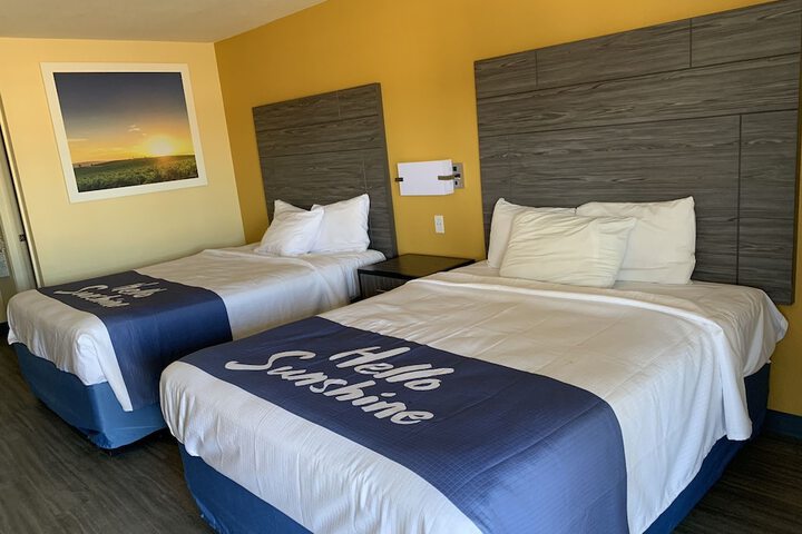 Room 3 of 23