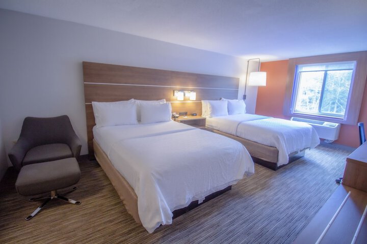 Room 48 of 109