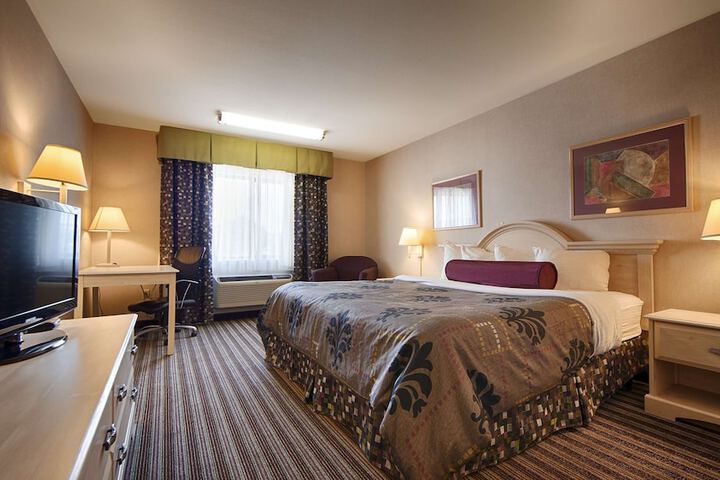 Room 16 of 19