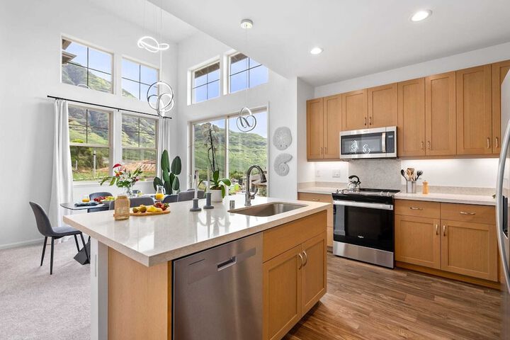 Leale'a by Avantstay Ocean + Mountain Views!