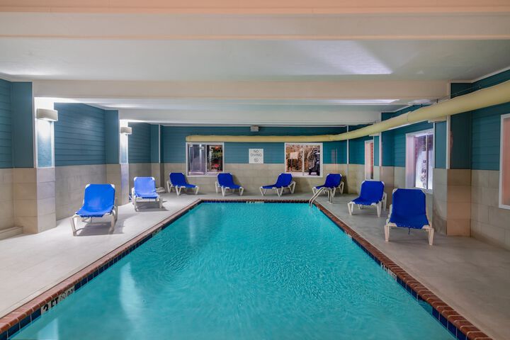 Holiday Inn Express Hotel & Suites Magee by IHG