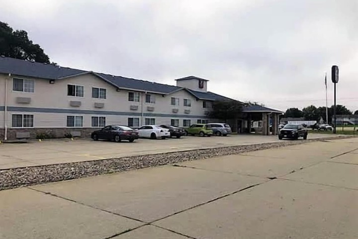 Hotel 2 of 23