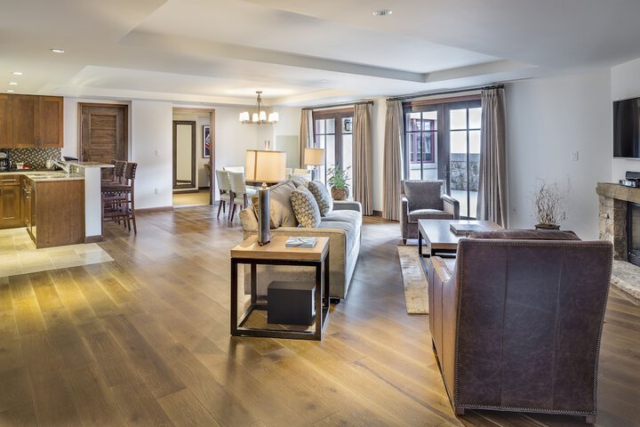 Madeline Hotel & Residences Auberge Collection
