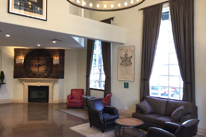 Hotel 11 of 38