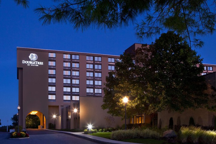 DoubleTree by Hilton Boston North Shore